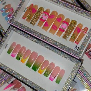 Custom press-on nails